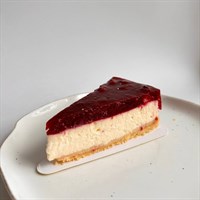 Чизкейк ягодный (кусок) RPFBLVX2jA7IQ6xDoQD7M0