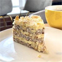 Торт миндальный (кусок) UWiolC0hhYHM5OFPGHrmb3