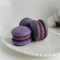 Макарон черная смородина-молочный шоколад qzp00Rq9jDZesoi-TqP6J1